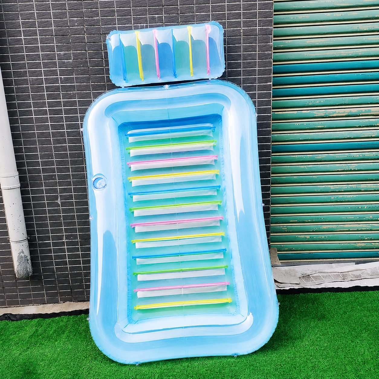 SunFloat™ — Bouée Gonflable Soleil Géante Summerfix